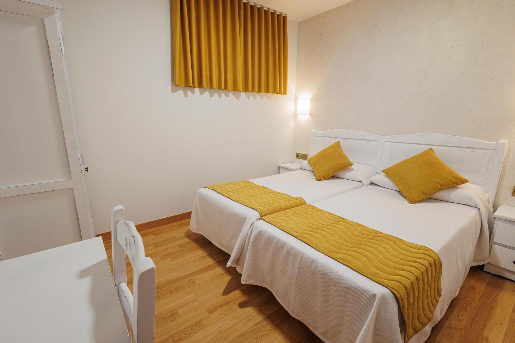 Hotel Pattaya Mocejón Esterno foto